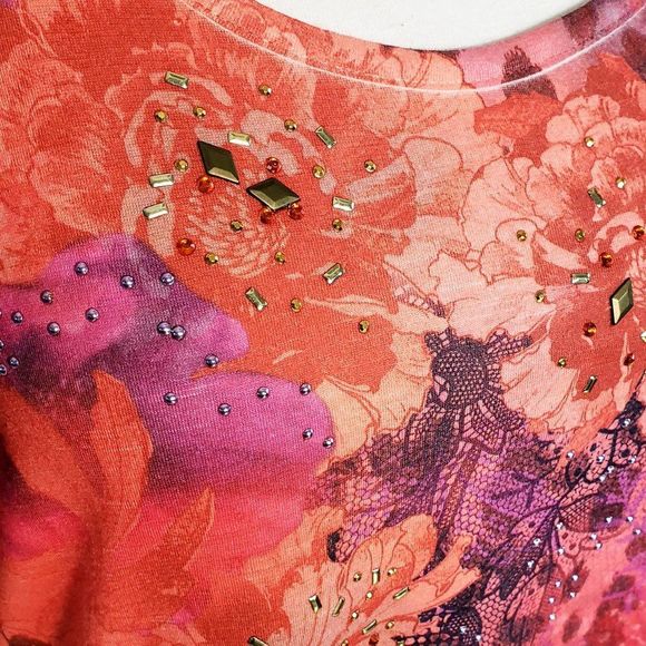 Style&co. High-Low Floral Tee NWOT - Picture 2 of 6